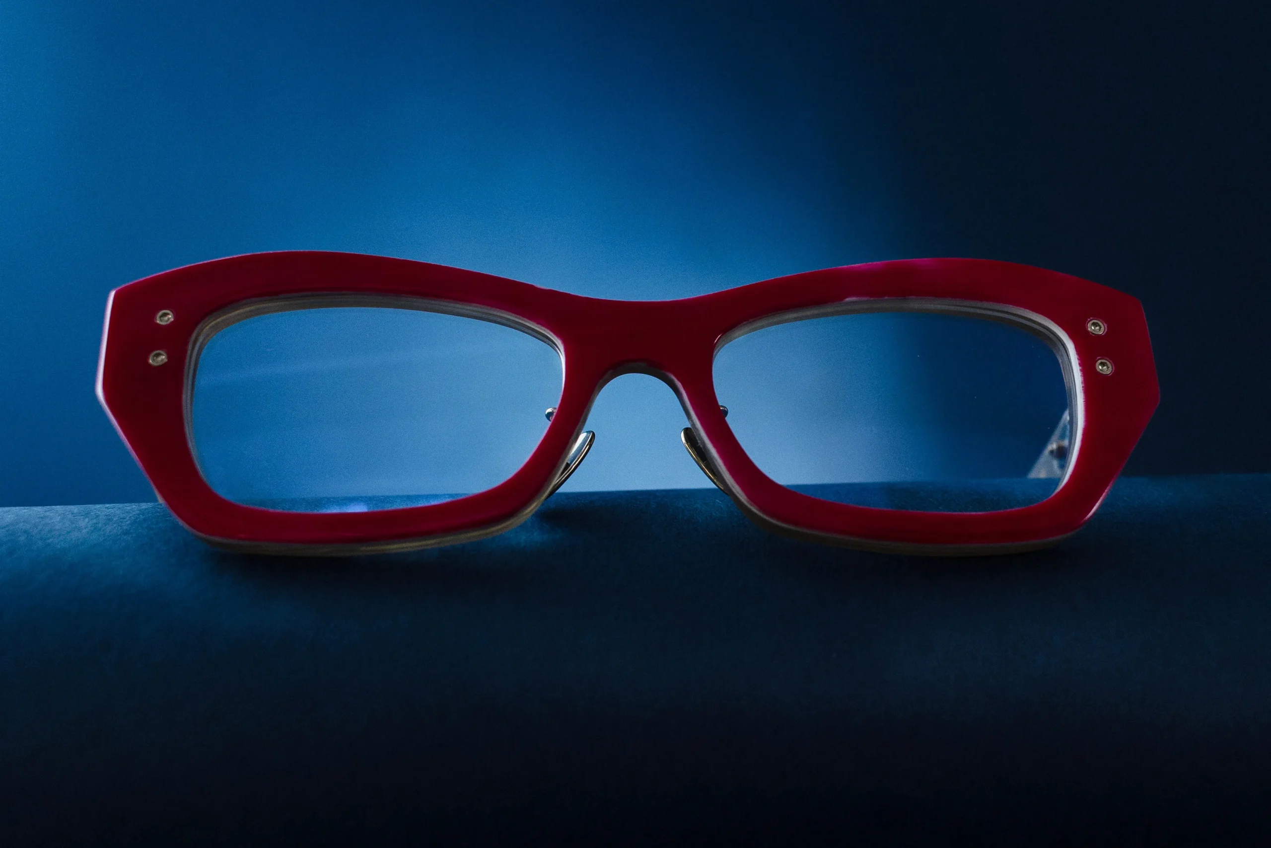 red-spectecles