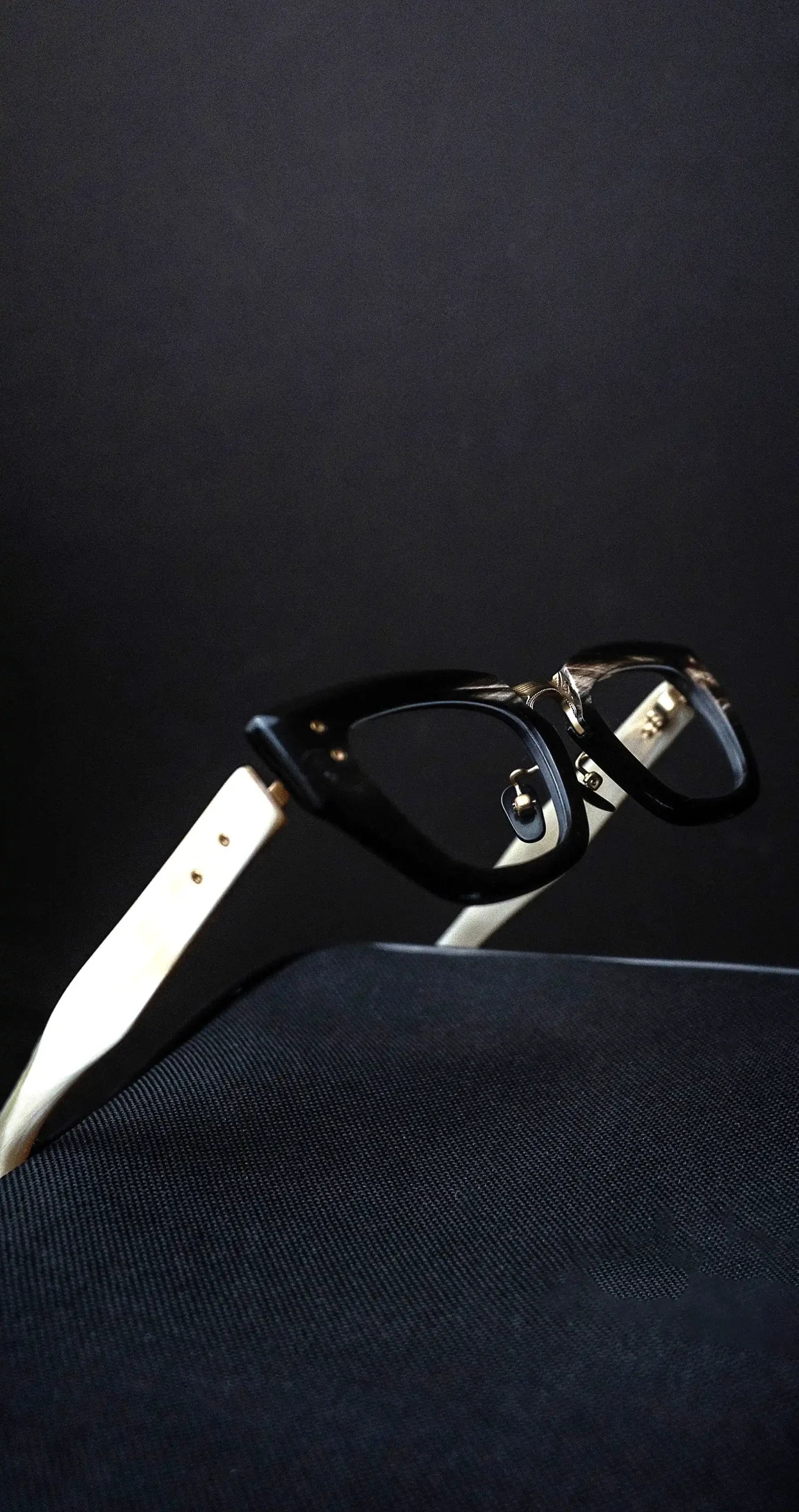 Model 2004 36/37 custom handmade glass