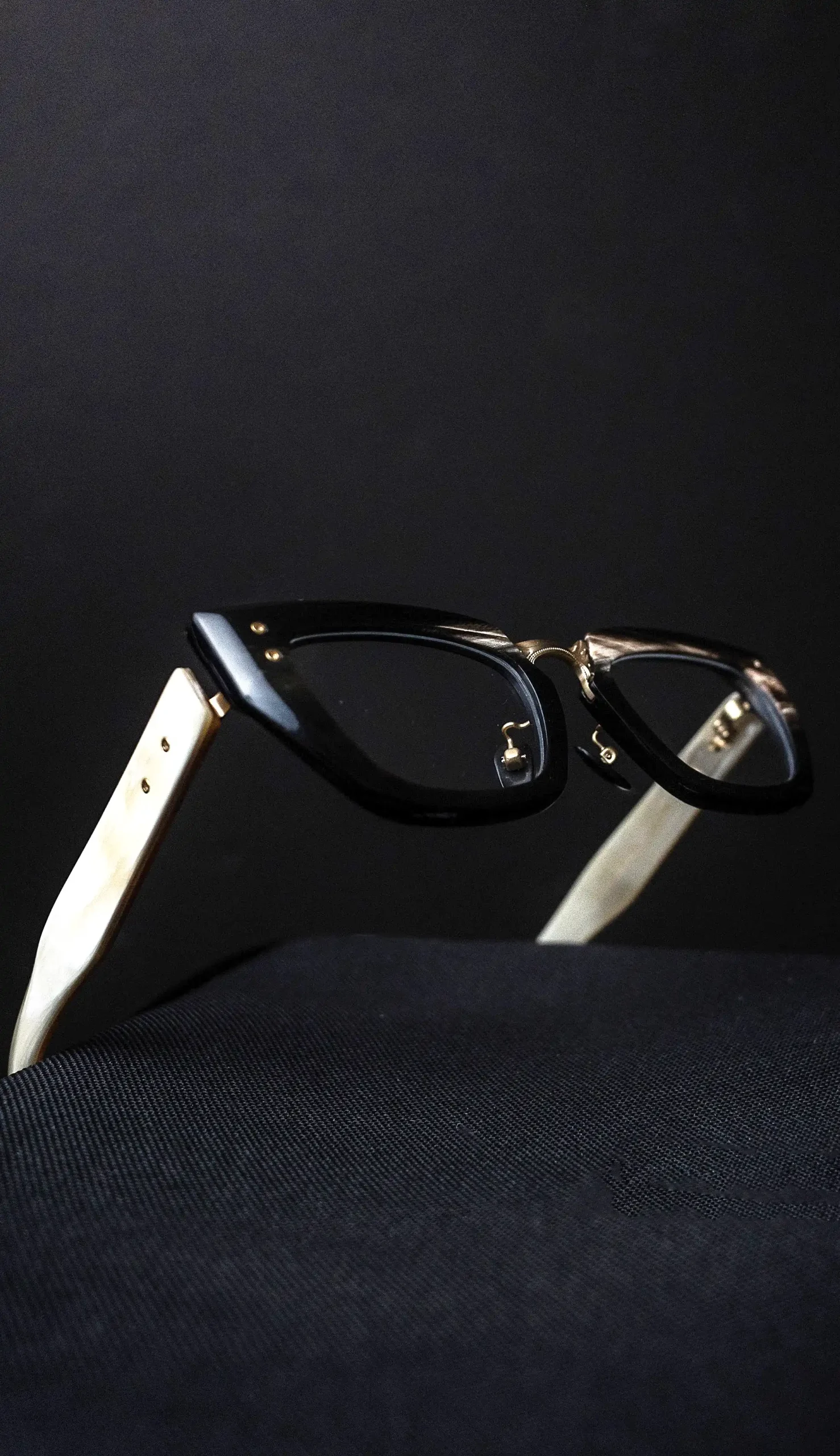 Model 2004 36/37 custom handmade glass